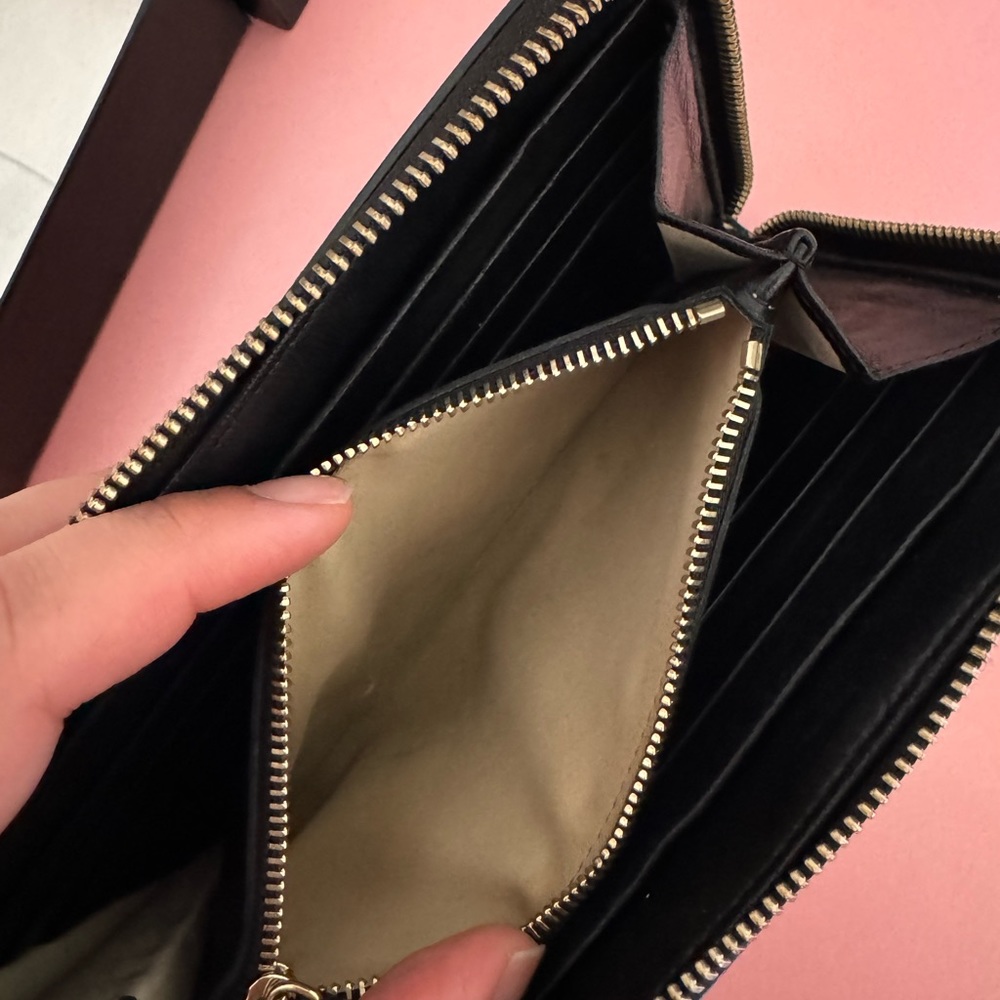 VERSACE WALLET - Picture 6 of 8